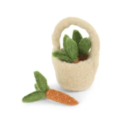 Felt Bucket of carrots