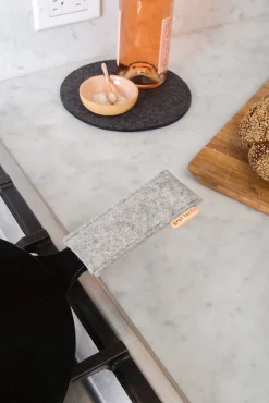 Felt Pan Handle Sleeve