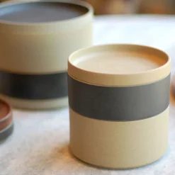 Hasami Porcelain Medium Bowl, Natural