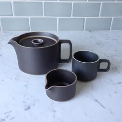 Hasami Porcelain Teapot, Black