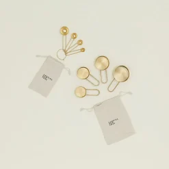 Hawkins NY Simple Measuring Cups